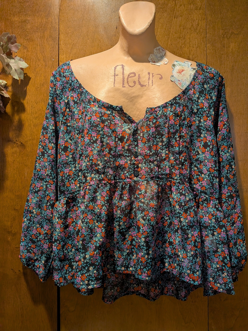 I'm in Love with Derek Heart Blouse Size Large NEW NWOT